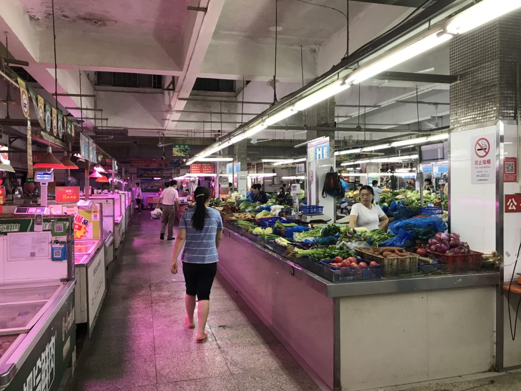 Chinese wet market in Shanghai