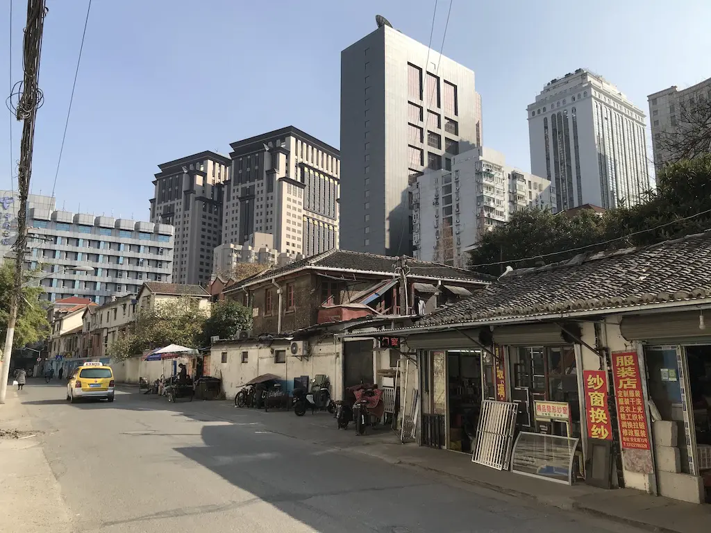 Bad advice for learning Chinese -onaroadtonowhere.com