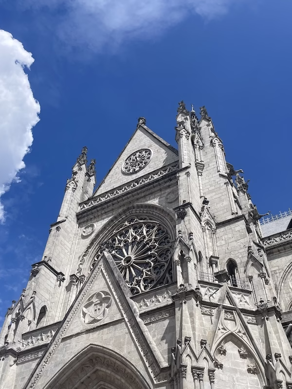 The front of the Basilica del Voto Nacional