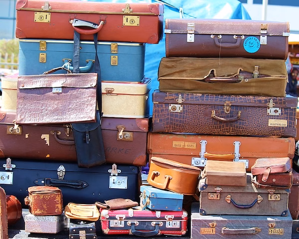 stock image of a pile of suitcases