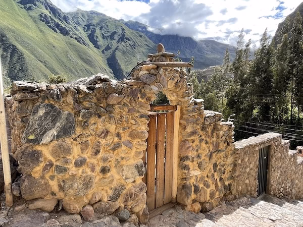 An old, Incan wall in Ollantaytambo